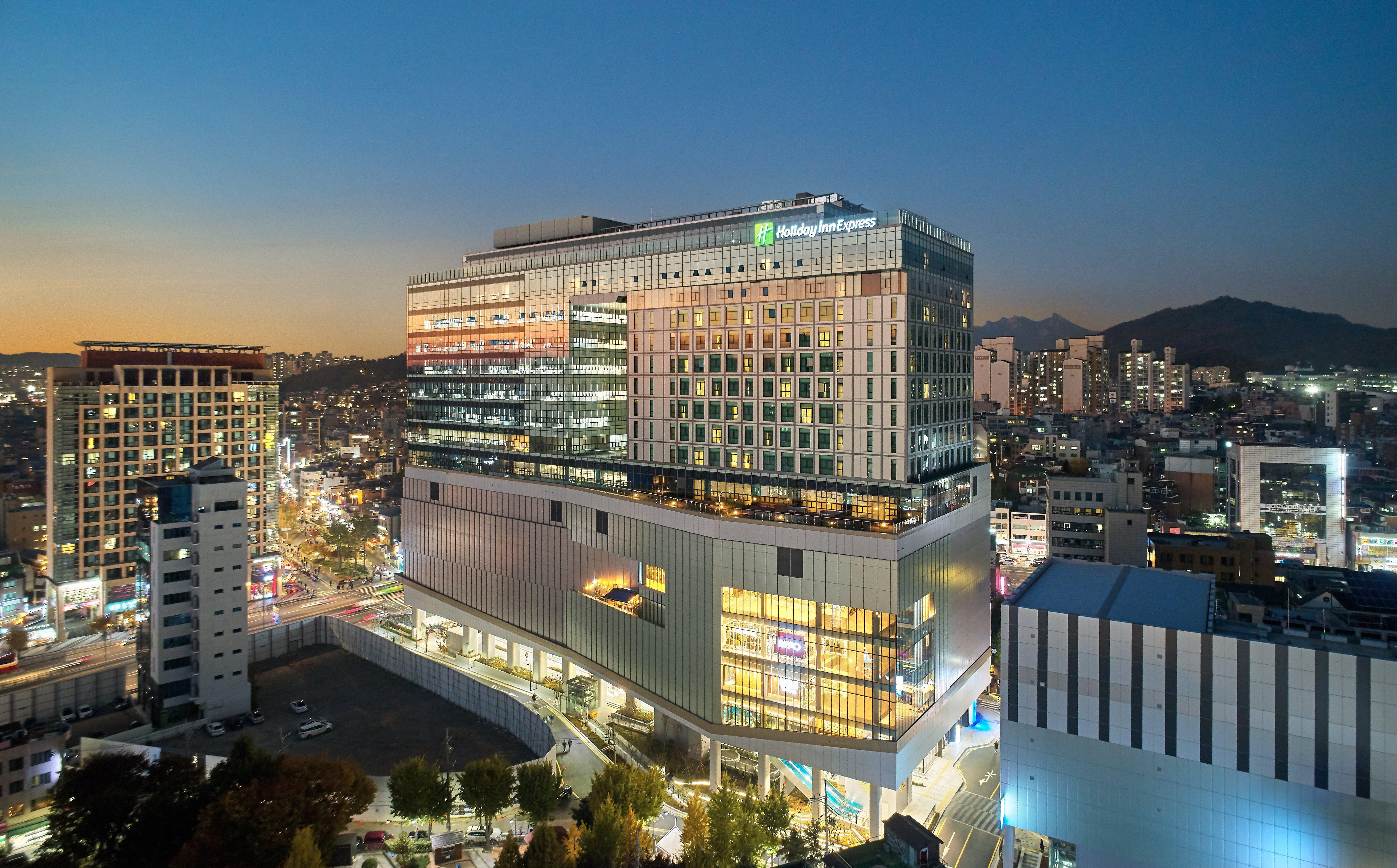 Holiday Inn Express Seoul Hongdae, An Ihg Hotel Eksteriør billede